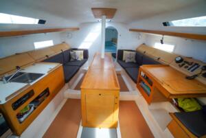 Pogo 12.50 Interior